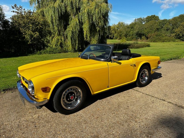 TRIUMPH TR6  (1973)