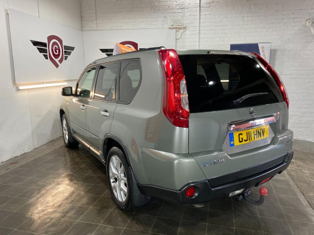 NISSAN X-TRAIL