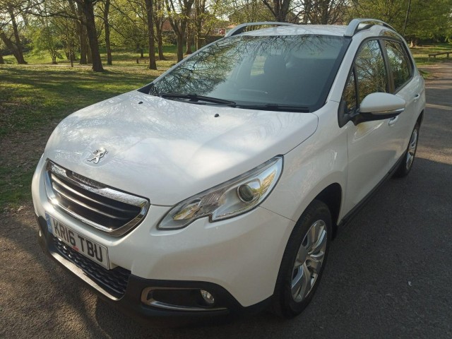 PEUGEOT 2008 1.2 PureTech Active