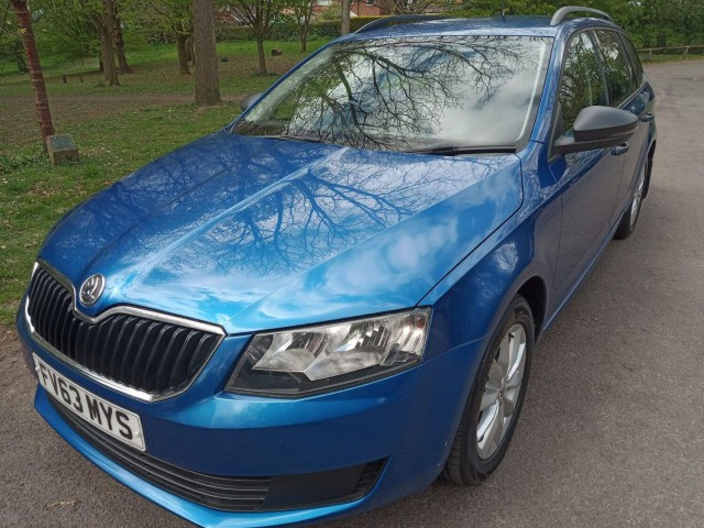 SKODA OCTAVIA 1.6 TDI S