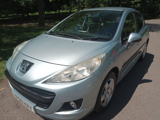 PEUGEOT 207 1.4 HDi Verve