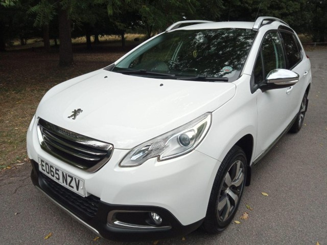 PEUGEOT 2008 1.6 BlueHDi Allure
