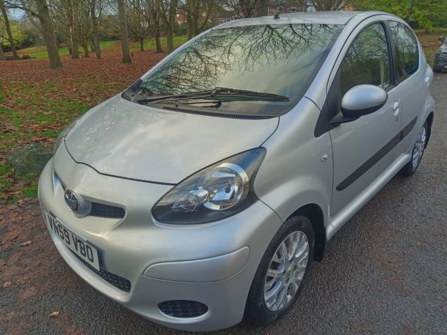 TOYOTA AYGO 1.0 VVT-i Platinum