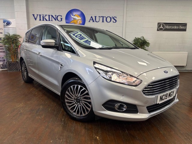 FORD S-MAX