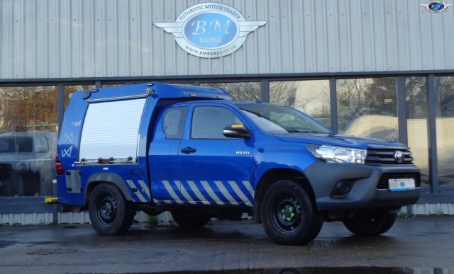 TOYOTA HILUX 2.4 D-4D Active