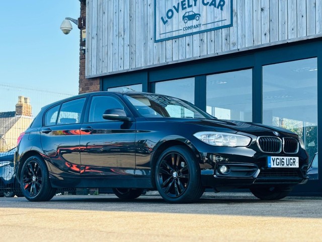 BMW 1 SERIES