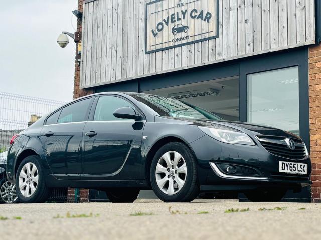 VAUXHALL INSIGNIA