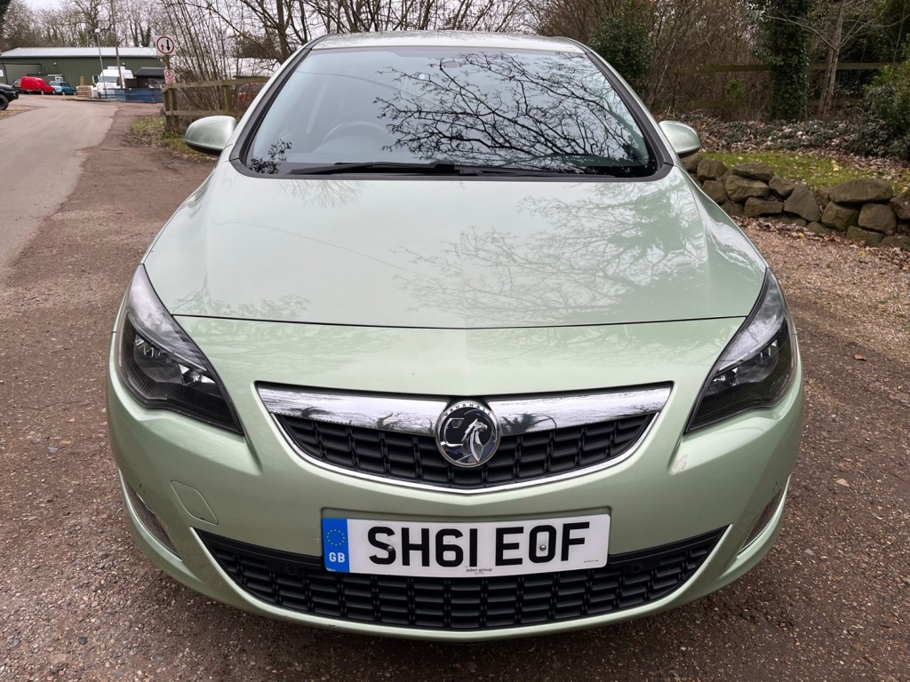 VAUXHALL ASTRA
