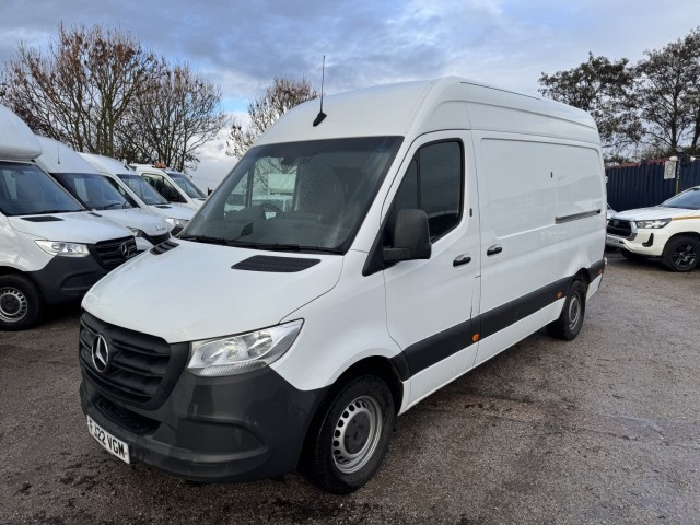 MERCEDES-BENZ SPRINTER