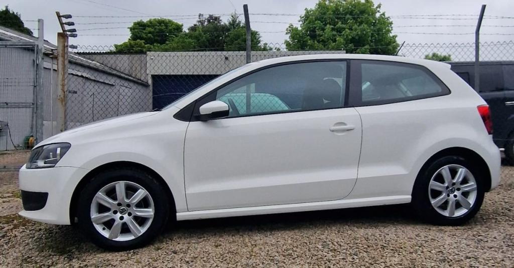 View VOLKSWAGEN POLO 1.2 SE - LOW MILES