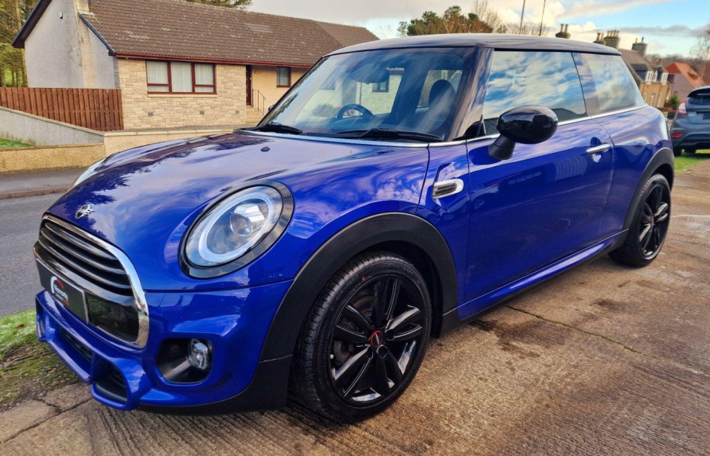 View MINI HATCH 1.5 3-Door Hatch Cooper Sport