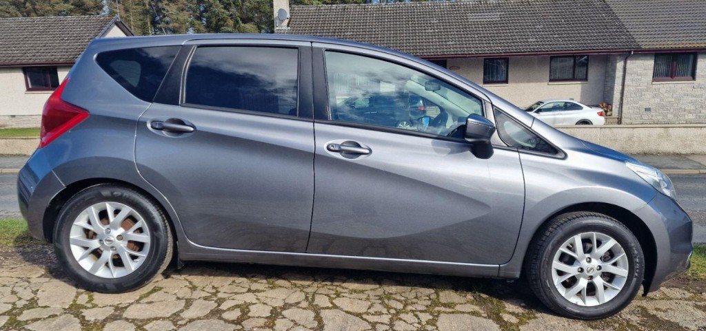 View NISSAN NOTE 1.5 dCi Acenta