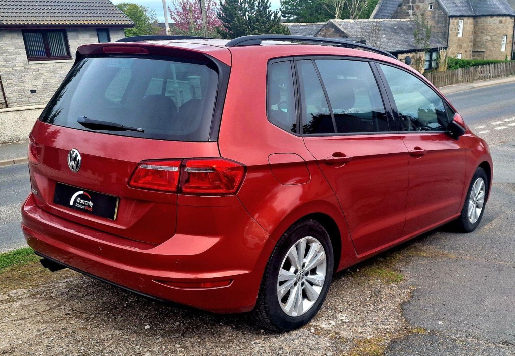 View VOLKSWAGEN GOLF SV 1.4 TSI BlueMotion Tech SE