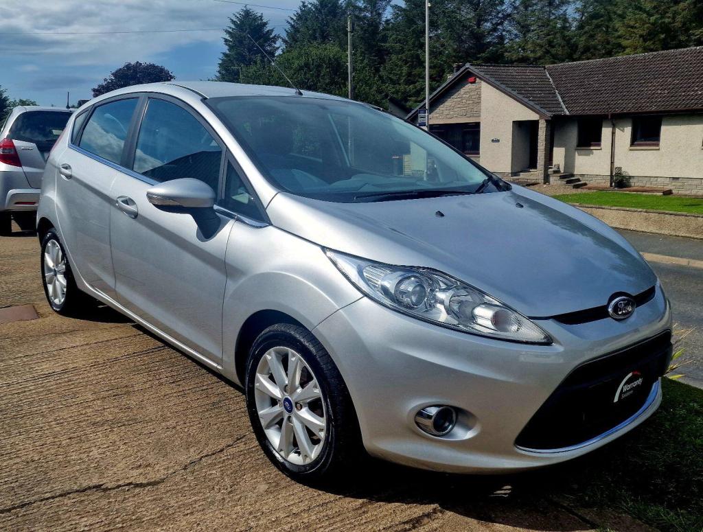 View FORD FIESTA 1.3 Zetec