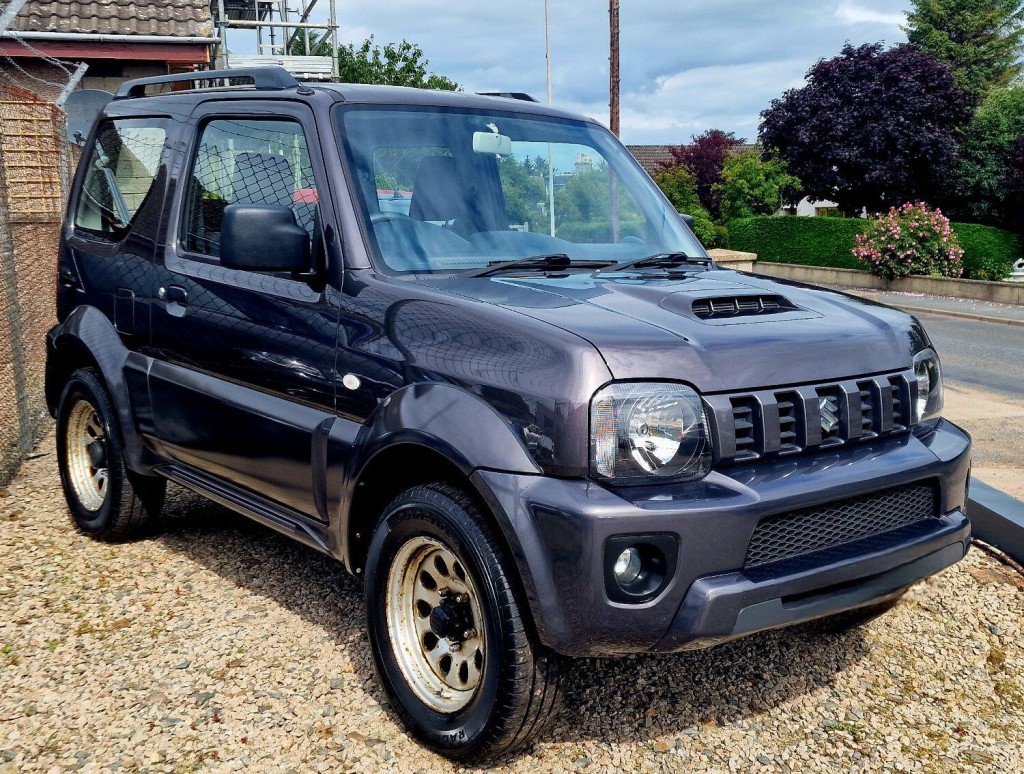 View SUZUKI JIMNY 1.3 VVT SZ3