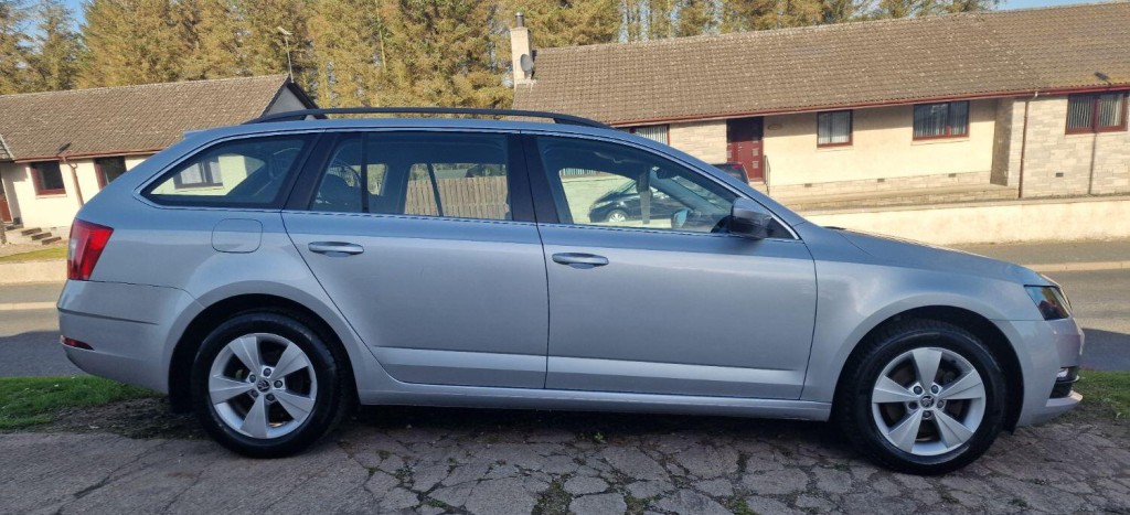 View SKODA OCTAVIA 1.0 TSI SE Technology