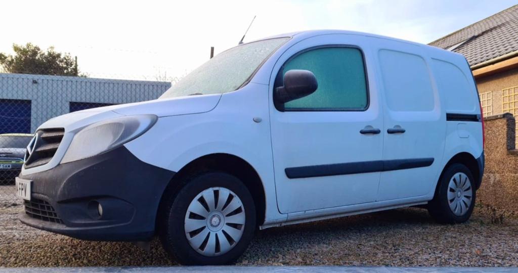 View MERCEDES-BENZ CITAN 108 CDI