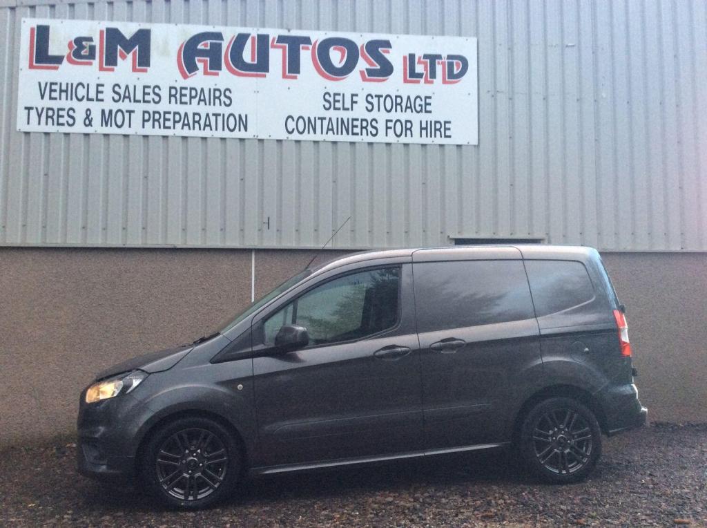 FORD TRANSIT COURIER