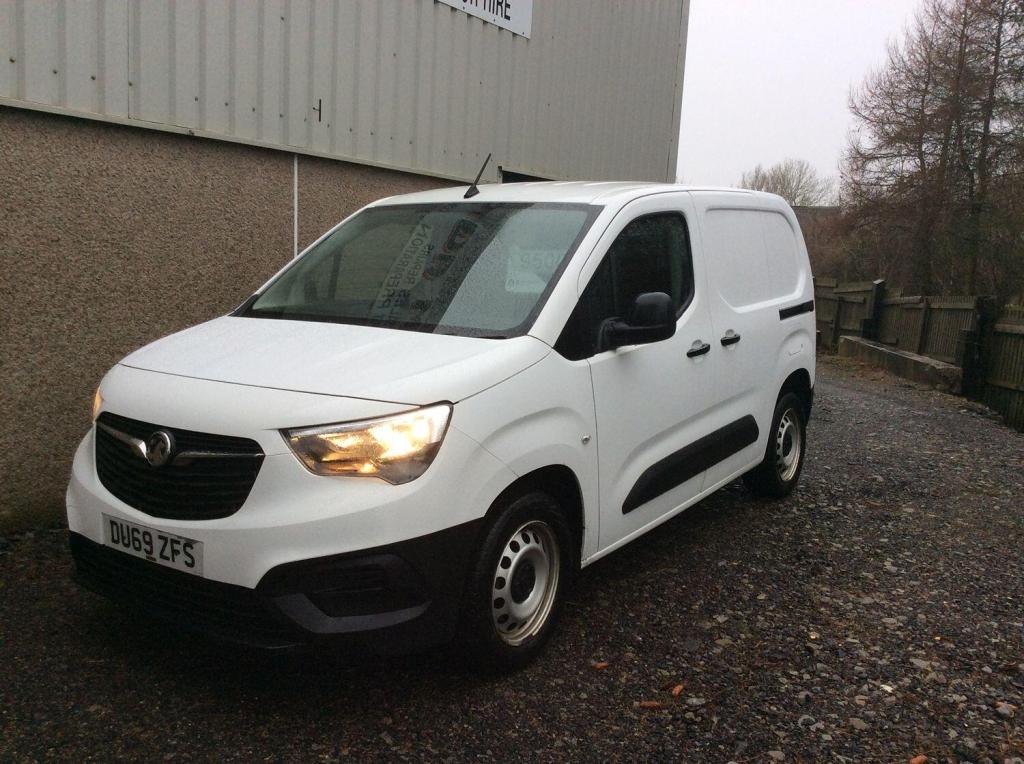 VAUXHALL COMBO