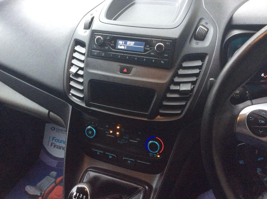 FORD TRANSIT CONNECT