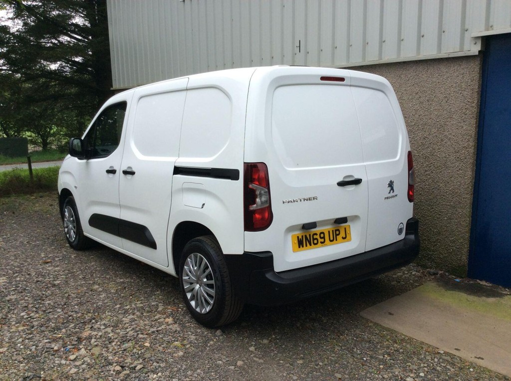PEUGEOT PARTNER
