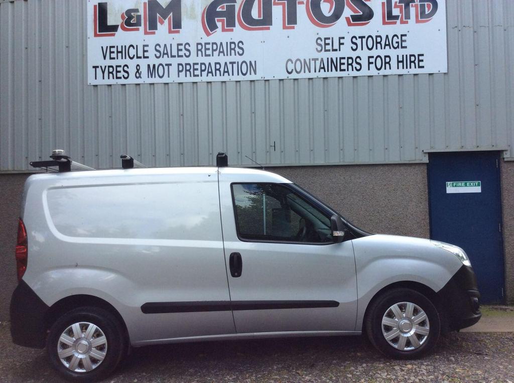 View VAUXHALL COMBO 1.3 CDTi 2000 ecoFLEX