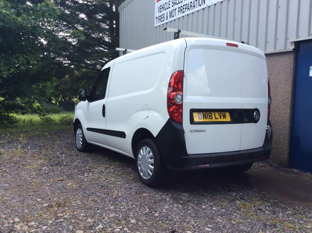 VAUXHALL COMBO