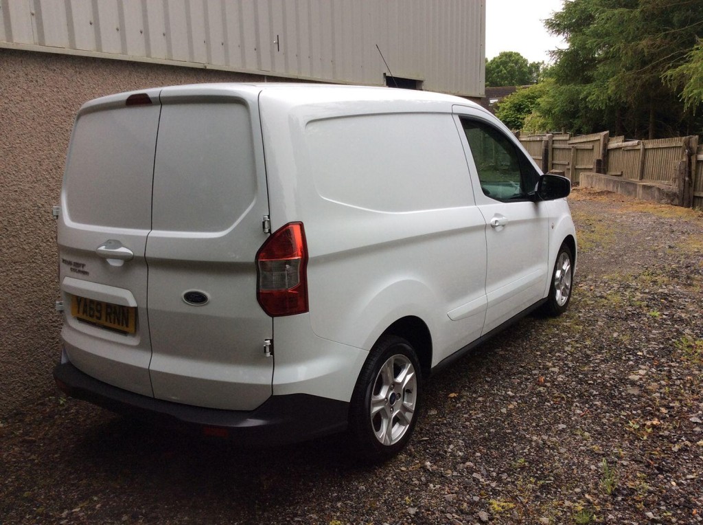 View FORD TRANSIT COURIER 1.5 TDCi Limited