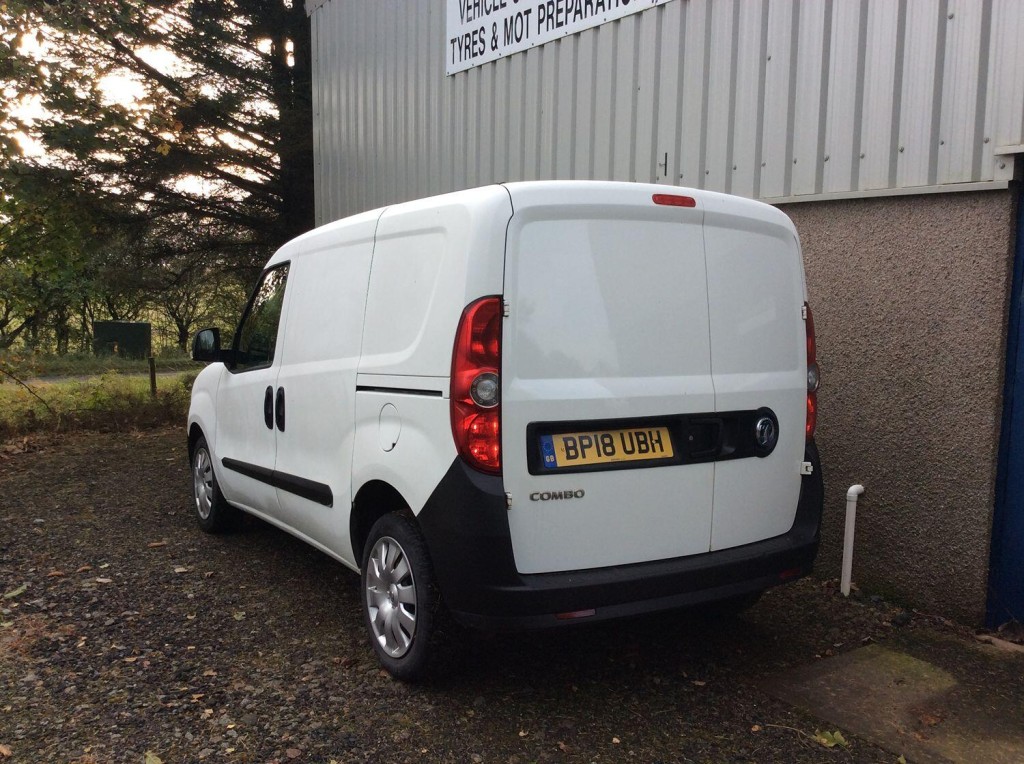 VAUXHALL COMBO