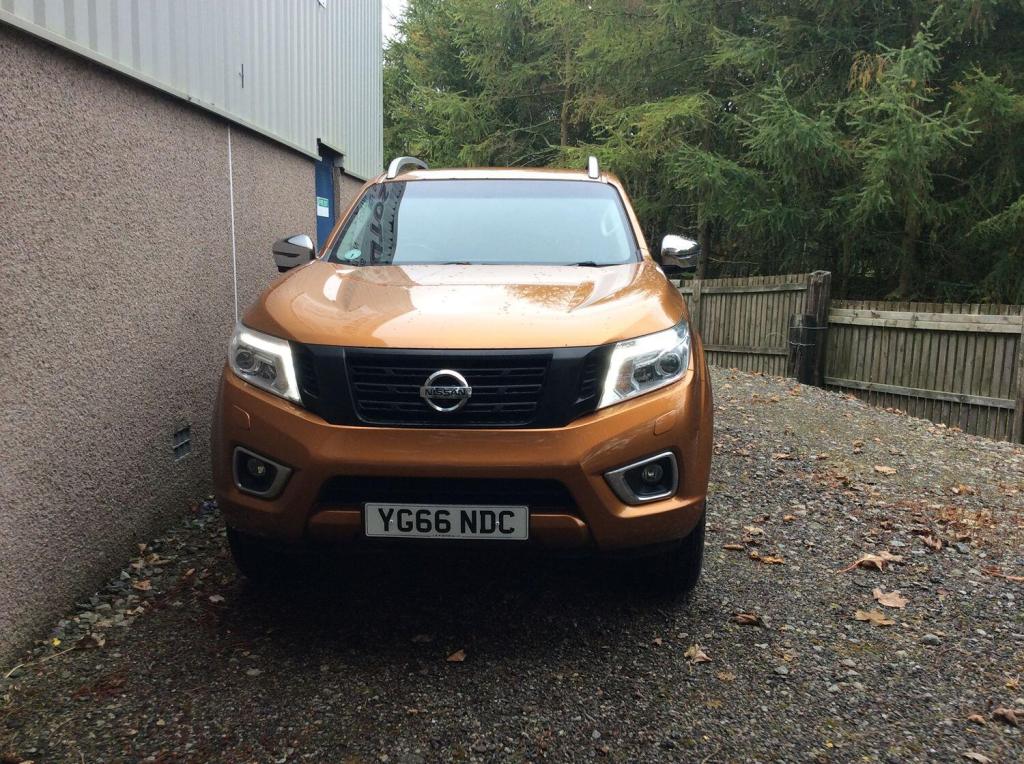 NISSAN NAVARA