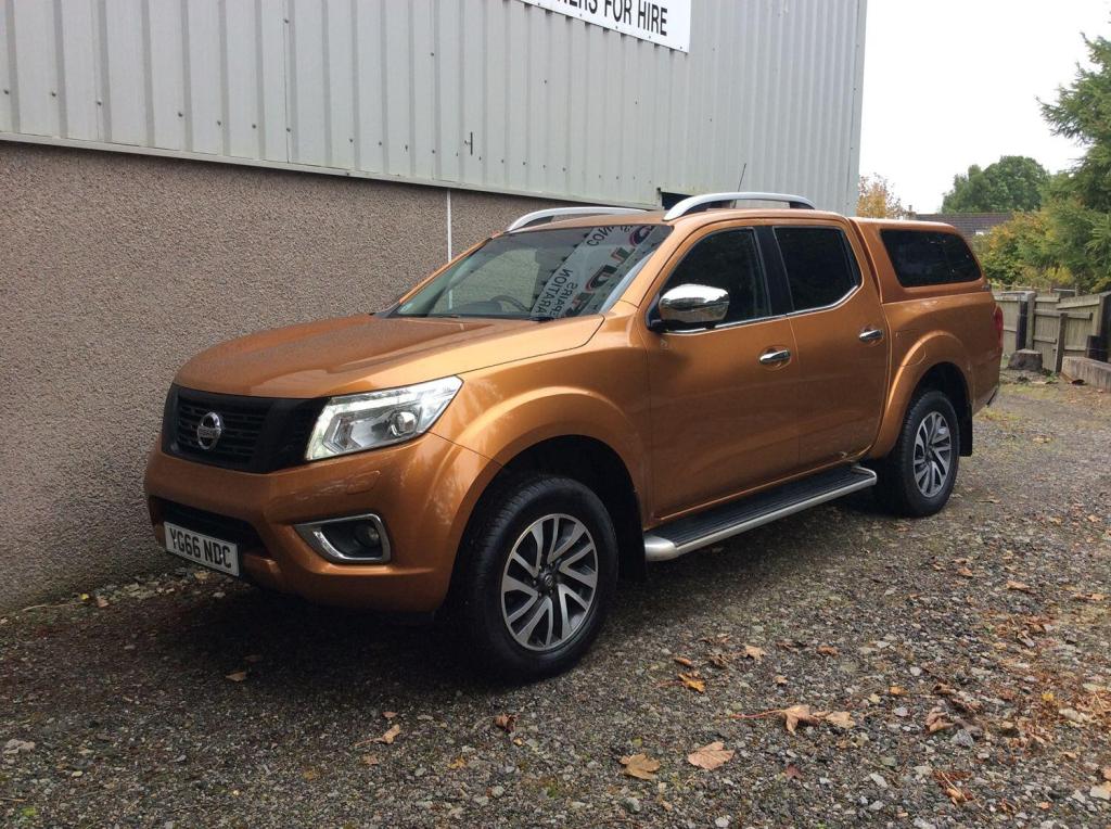 NISSAN NAVARA