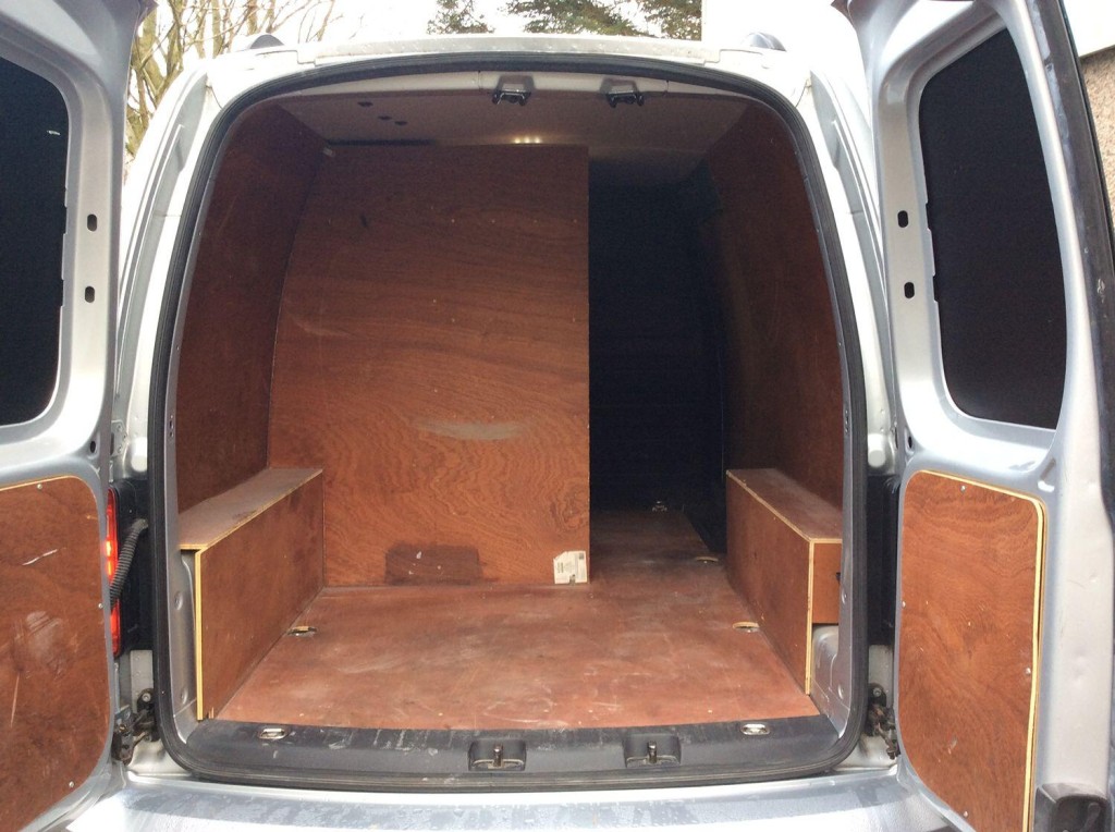 VOLKSWAGEN CADDY MAXI