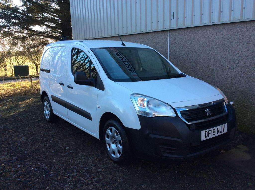 View PEUGEOT PARTNER 1.6 BlueHDi 850 S