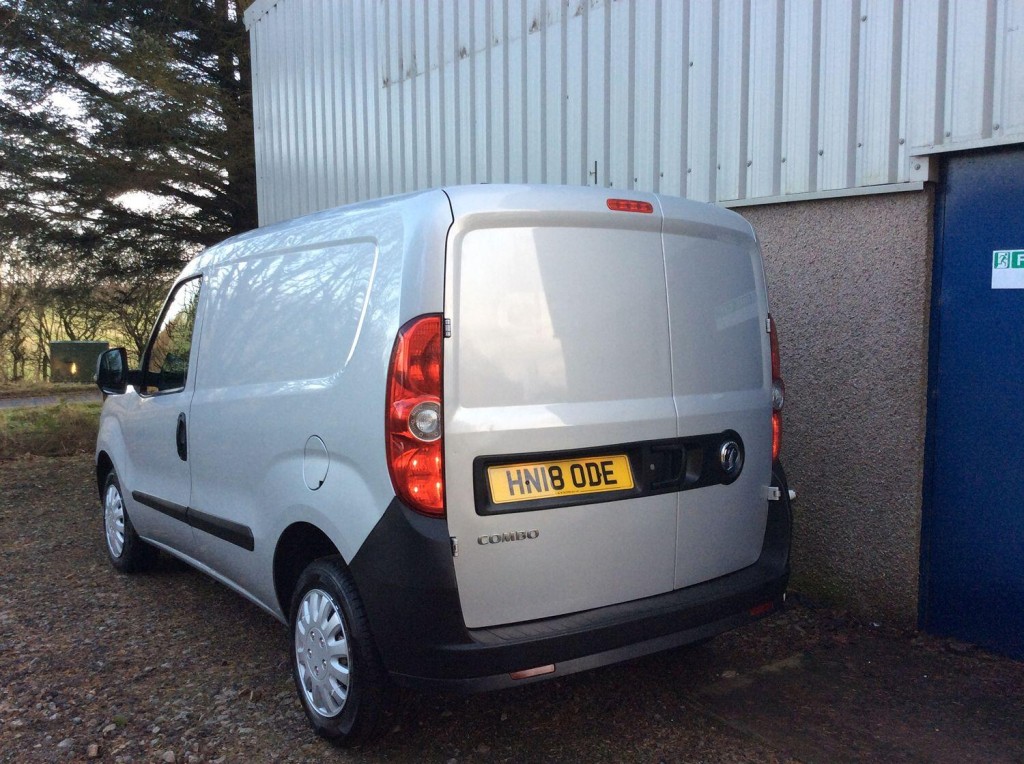VAUXHALL COMBO