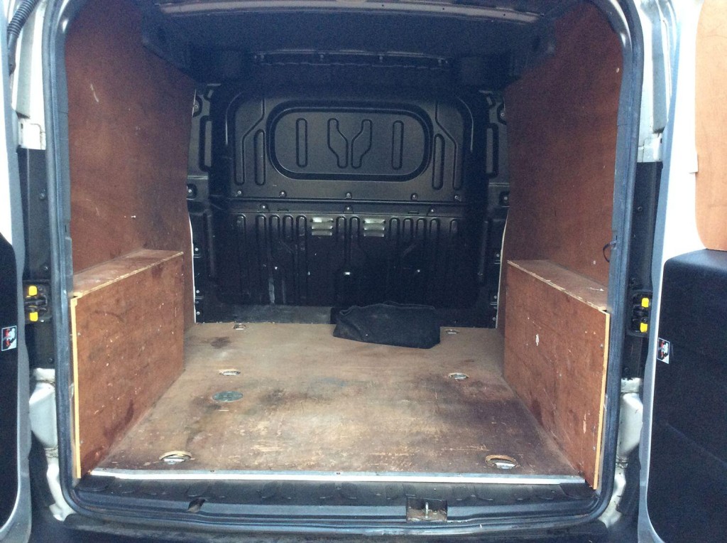 VAUXHALL COMBO