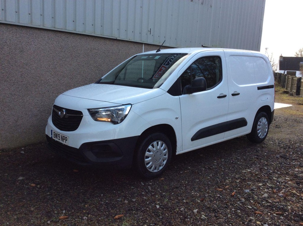 VAUXHALL COMBO