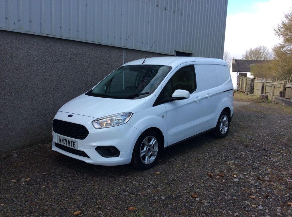 FORD TRANSIT COURIER
