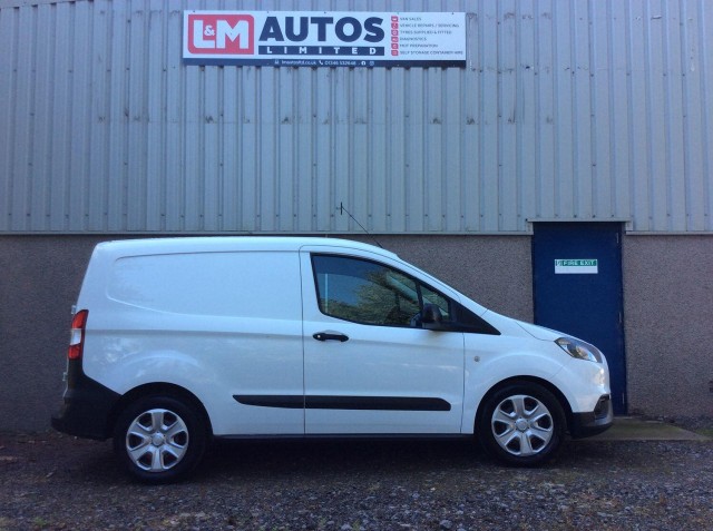 FORD TRANSIT COURIER 1.5 TDCi Trend