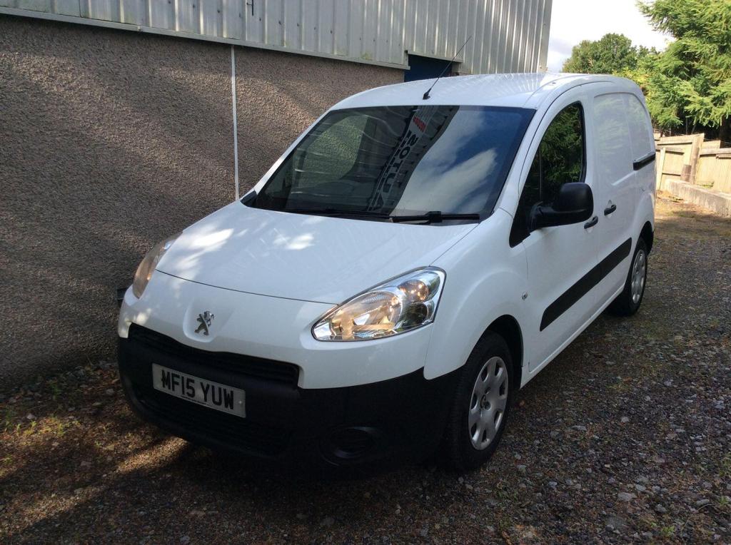 PEUGEOT PARTNER