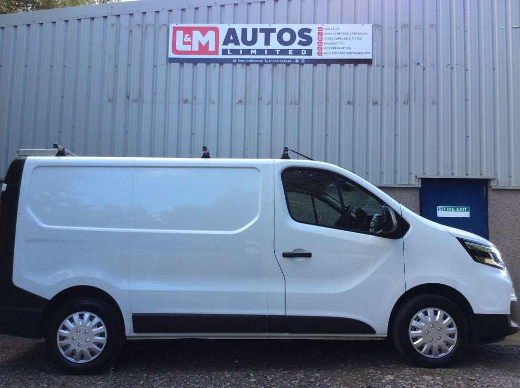 View NISSAN PRIMASTAR 2.0 dCi 28 Visia