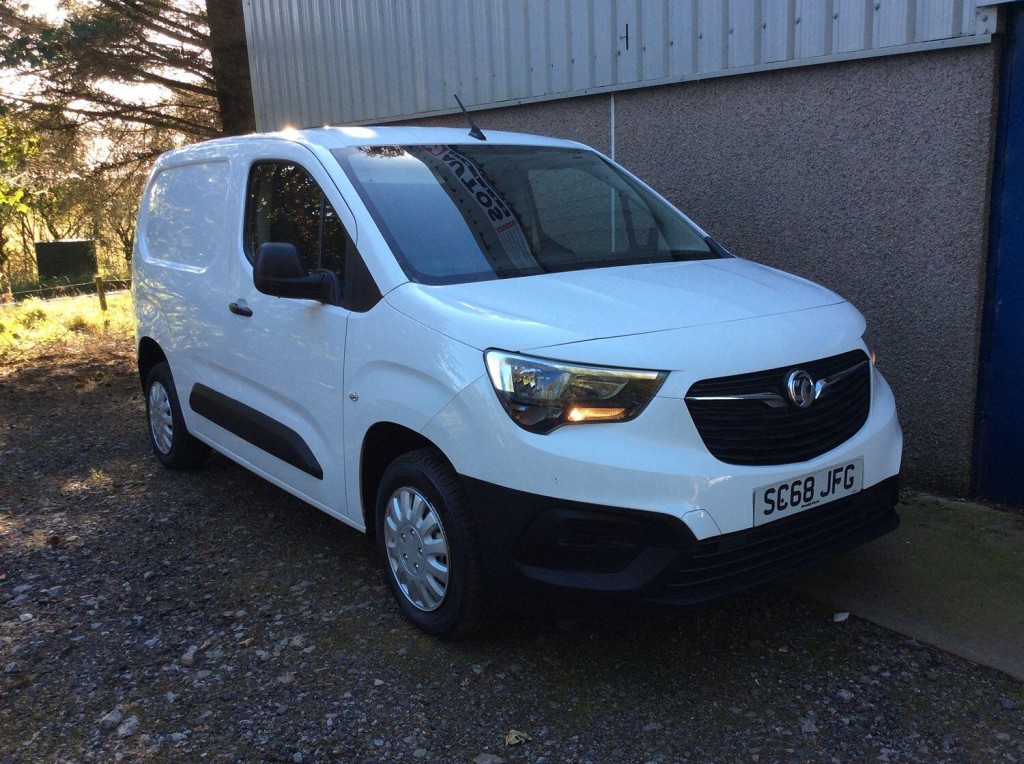 View VAUXHALL COMBO 1.6 Turbo D 2000 Edition