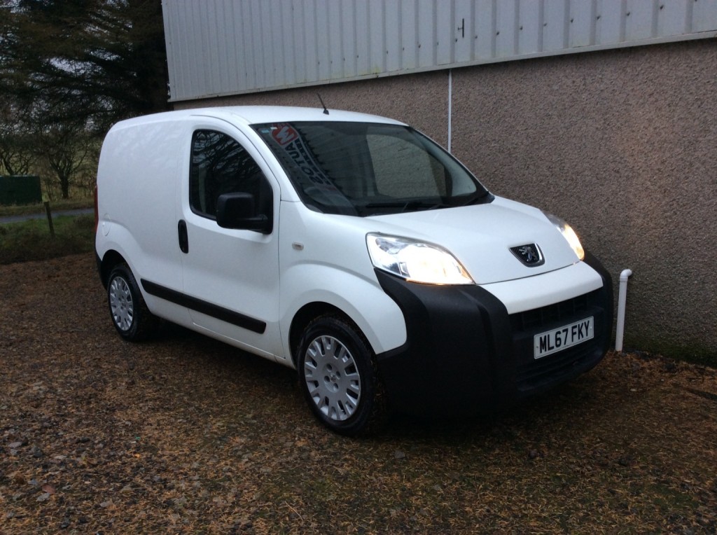 View PEUGEOT BIPPER 1.3 HDi Professional