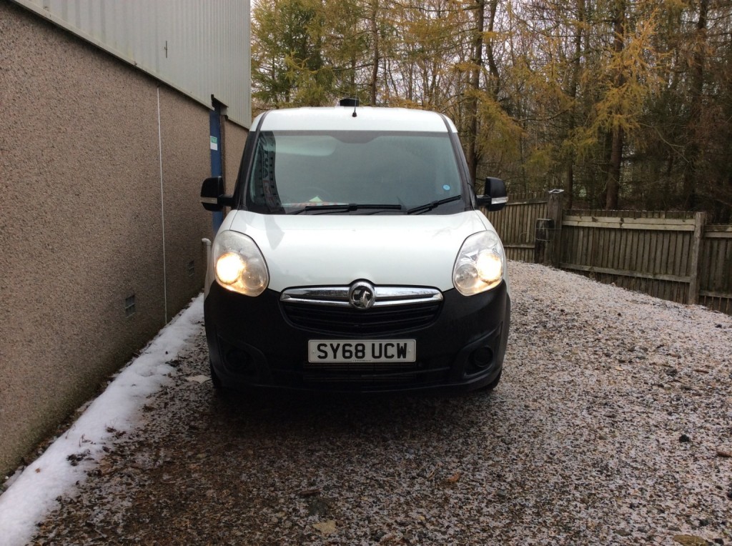 VAUXHALL COMBO
