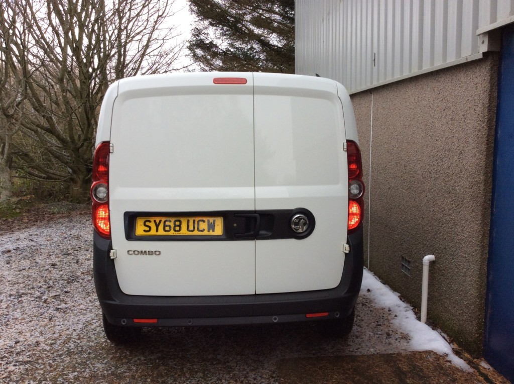 VAUXHALL COMBO