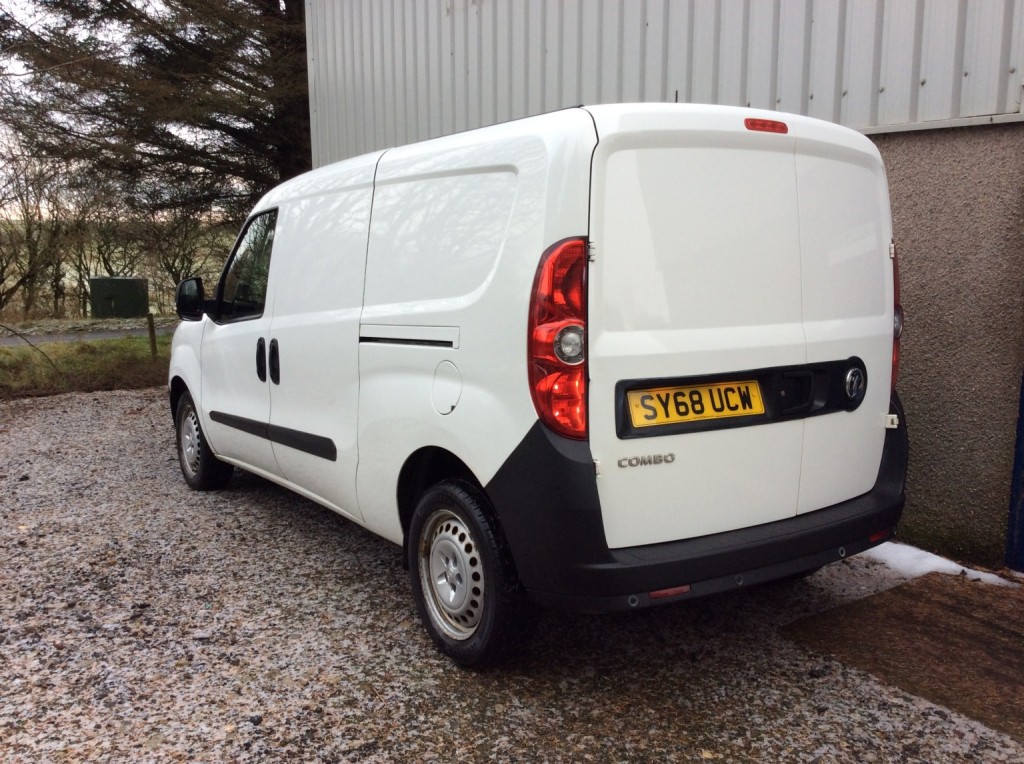 VAUXHALL COMBO