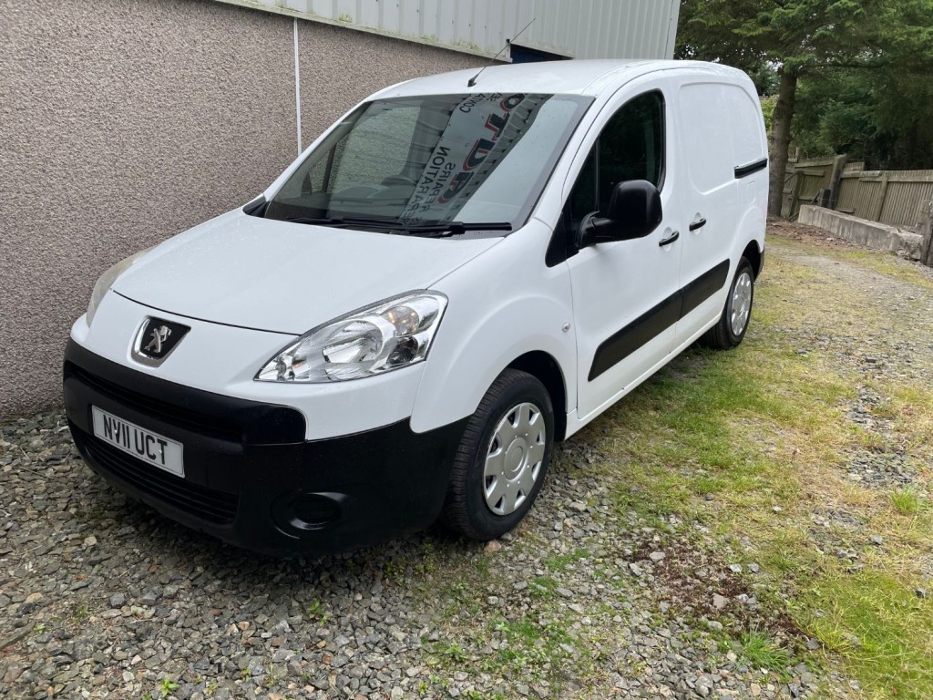 PEUGEOT PARTNER