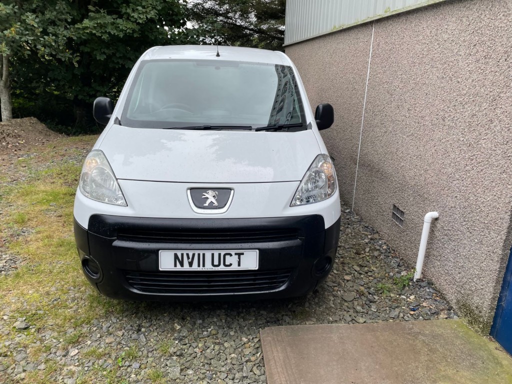 PEUGEOT PARTNER