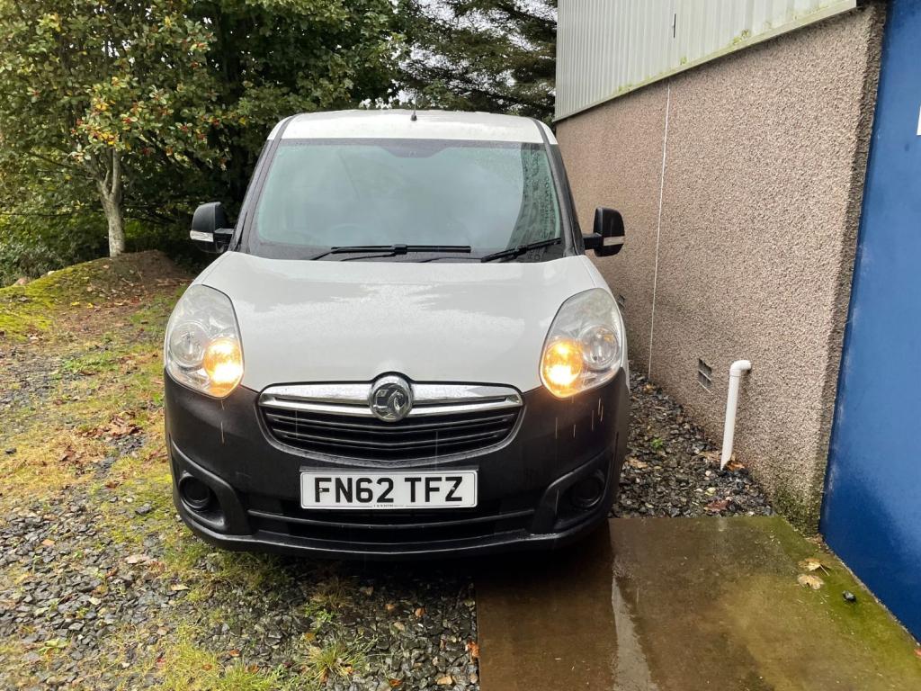 VAUXHALL COMBO