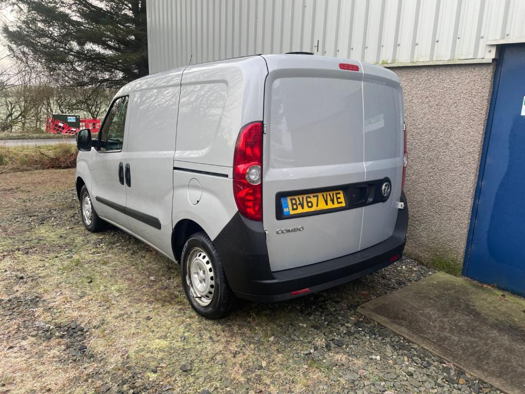 VAUXHALL COMBO
