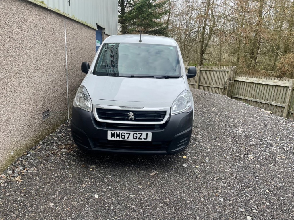 PEUGEOT PARTNER